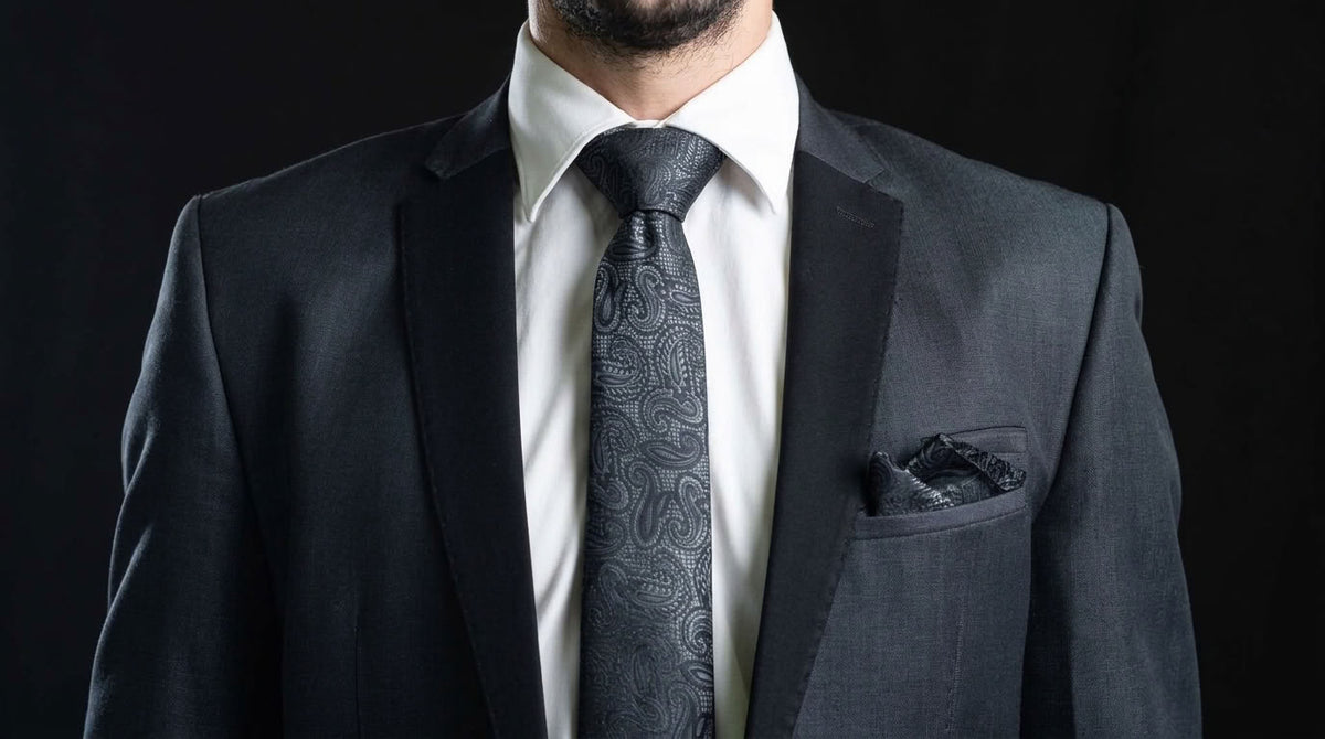 Metalic Blue Tie, Pocket Square & Cufflinks Set - Midnight  Darkness Paisley Set