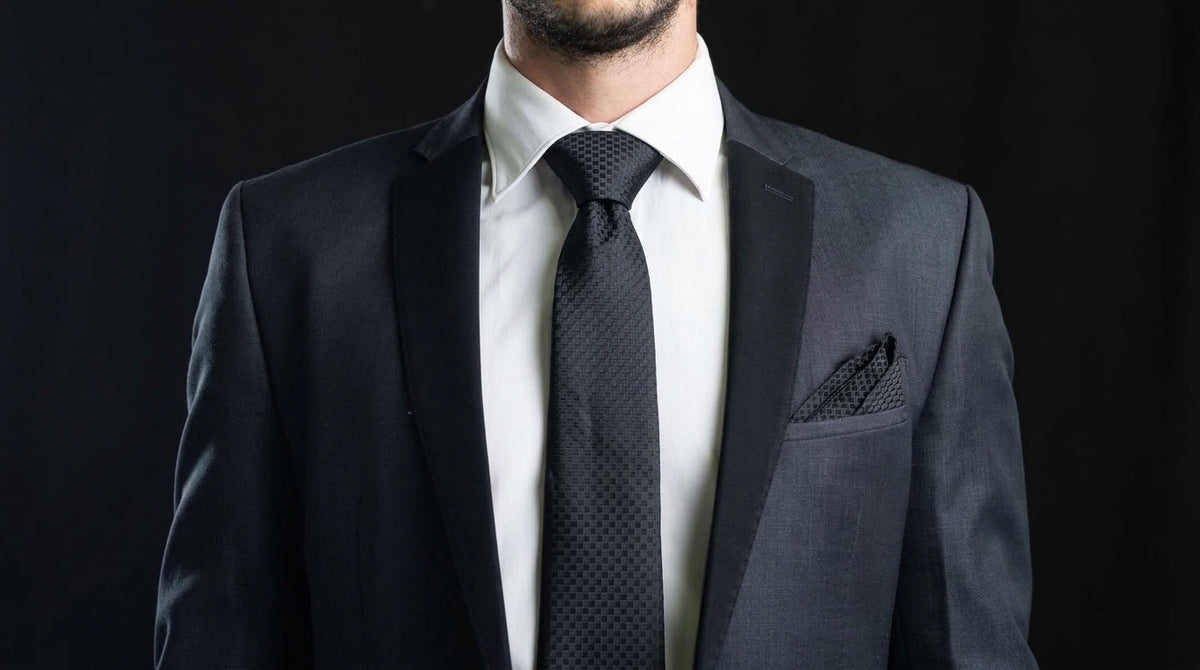Black Tie, Pocket Square & Cufflinks Set - Black Magic Set