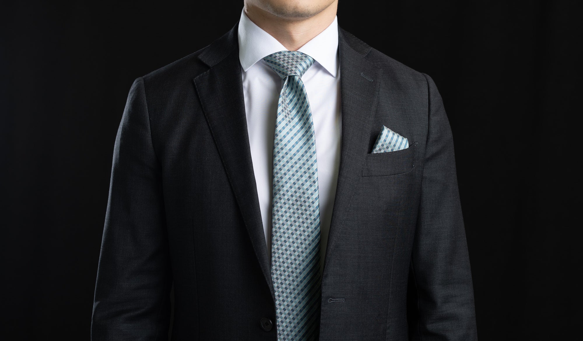 Emerald Green Diamond Tie, Pocket Square and Cufflinks Set